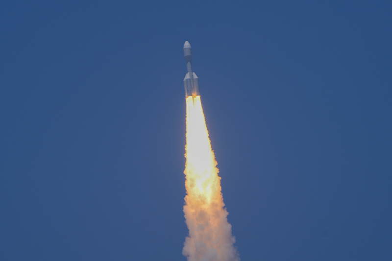 一箭9星!引力一号遥四运载火箭发射成功(1)