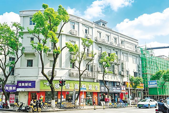 武汉市江汉区以“五改四好”焕活老街区(图1)