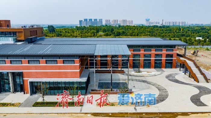 济钢老厂区变身“1958乐动新天地”