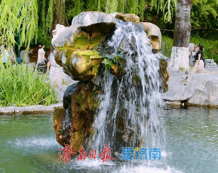 再破纪录,济南月牙泉实现持续喷涌一周年