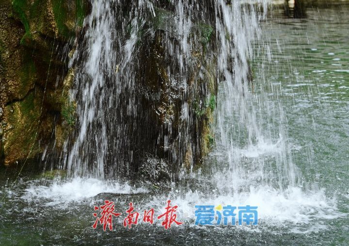 再破纪录,济南月牙泉实现持续喷涌一周年