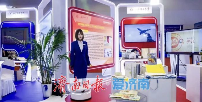 今日开幕!七大展区、百余场活动已就位,只等你来数博会!