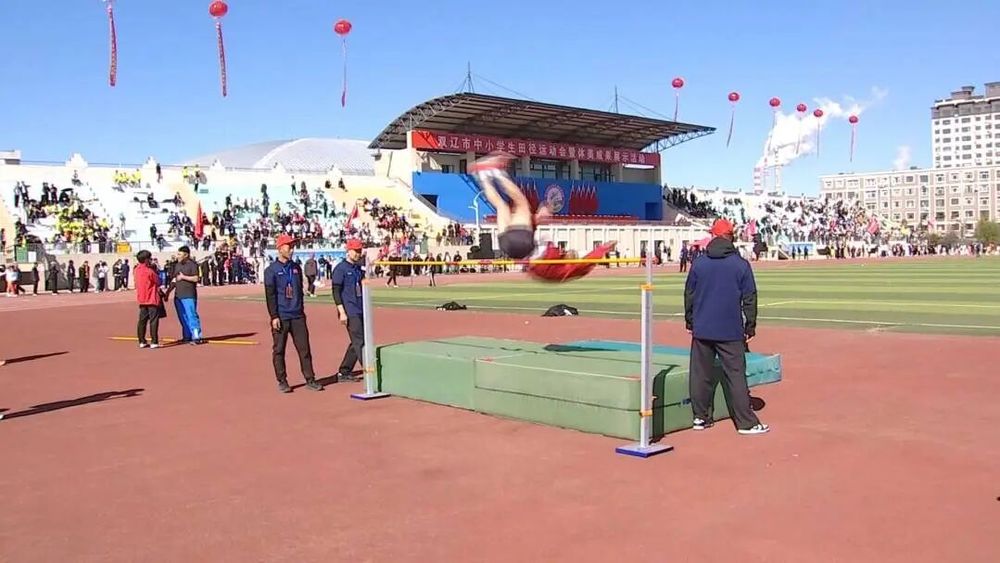 双辽市举行中小学生田径运动会暨体美成果展示活动开幕式(图6)