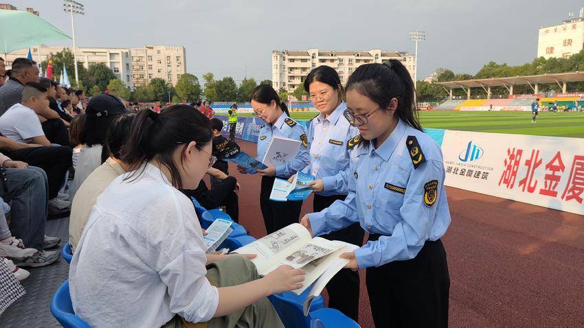 安陆市“2026年青年普法志愿者法治文化基层行”走进乡超主题宣传活动侧记.doc