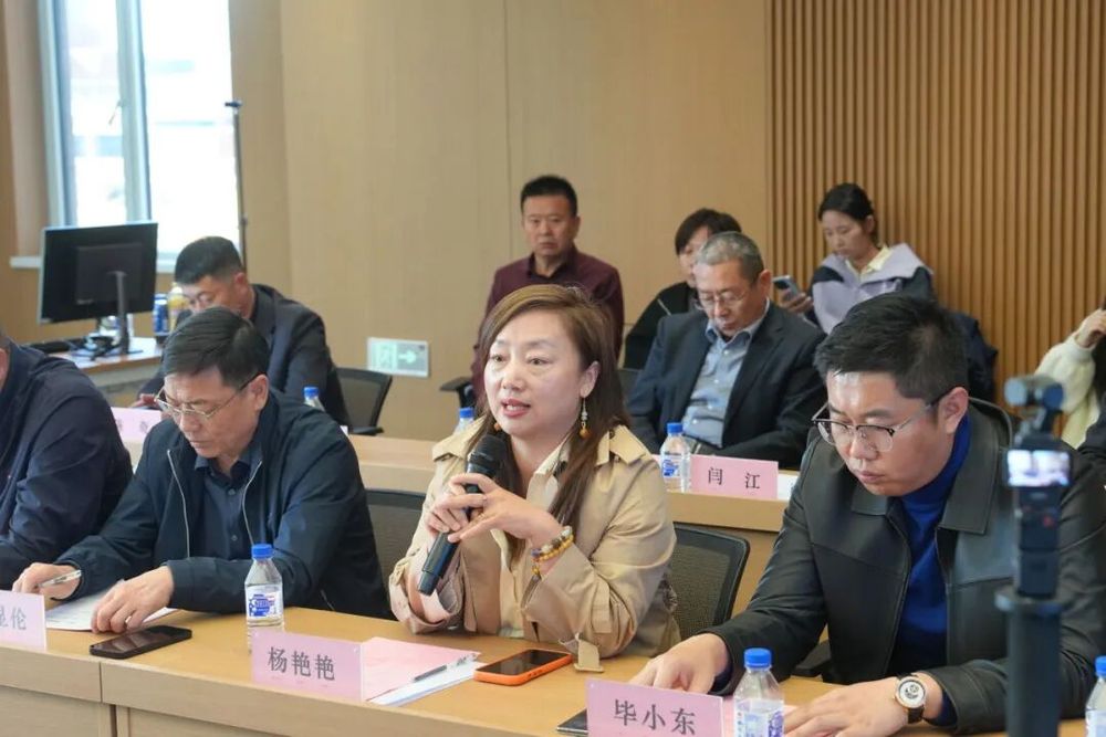 吉林科技职业技术学院举办“线场育人模式研讨会”(图12)